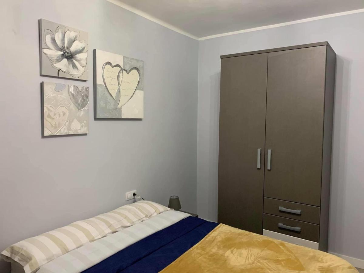 La Rosa Azul Rooms Ponferrada Bagian luar foto