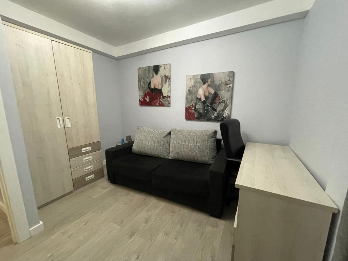 La Rosa Azul Rooms Ponferrada Bagian luar foto